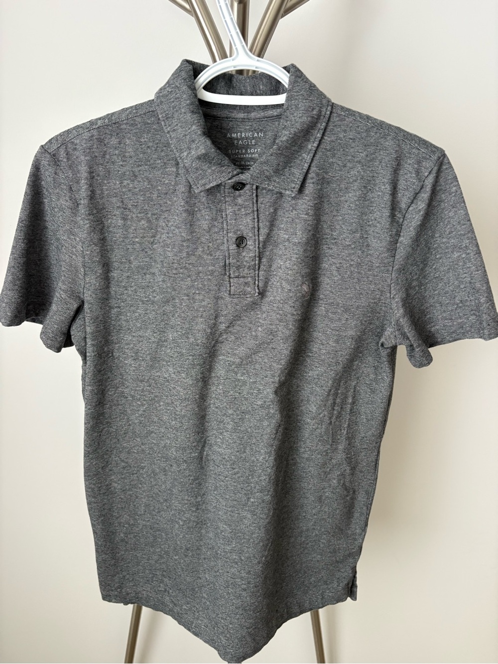 American Eagle Outfitters Men's Gray Polo Shirt